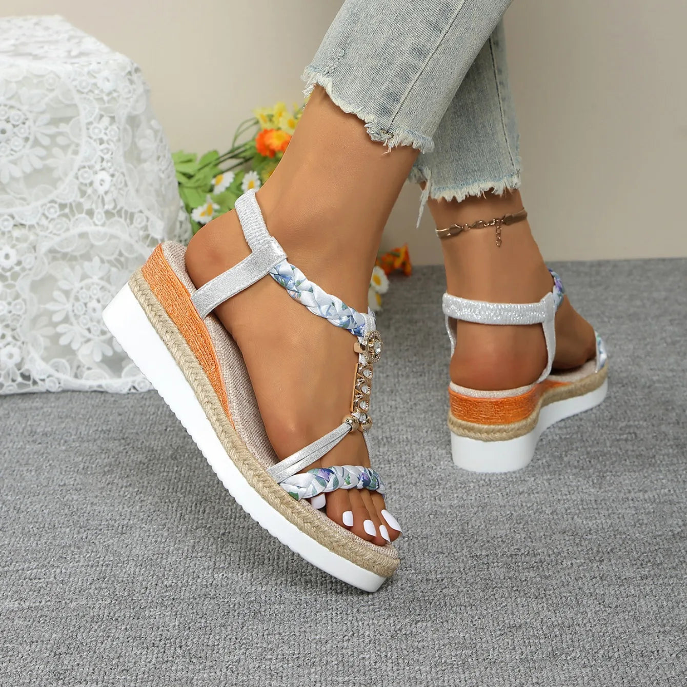 Lunira Sandals
